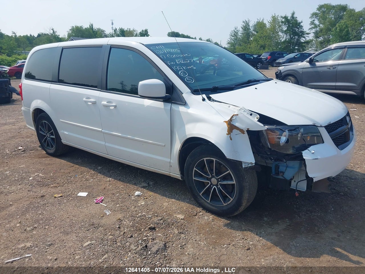 2017 DODGE GRAND CARAVAN SE thumbnail 2