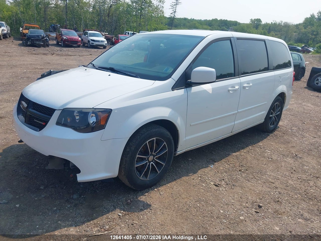 2017 DODGE GRAND CARAVAN SE thumbnail 3
