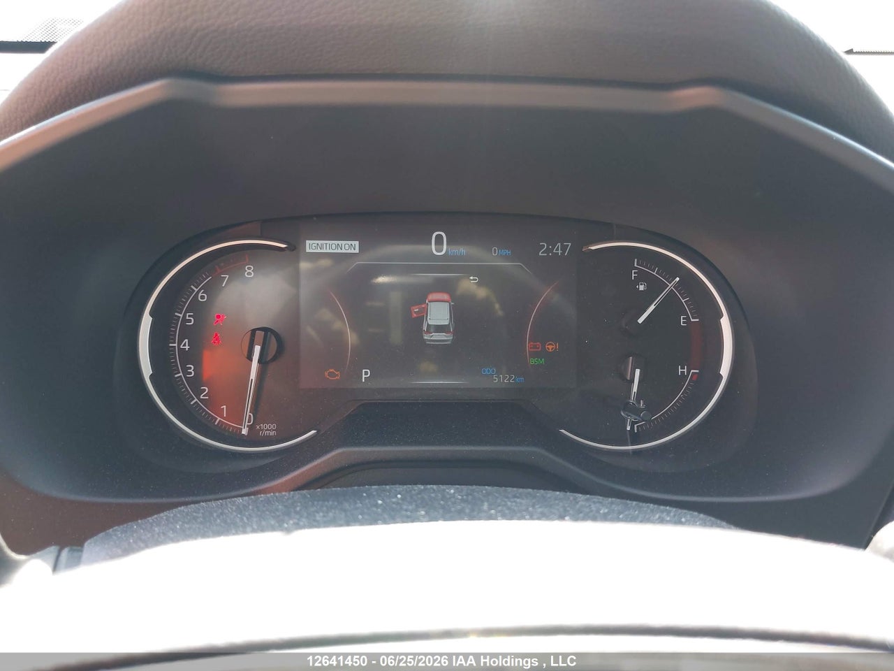 2025 TOYOTA RAV4 XLE thumbnail 8