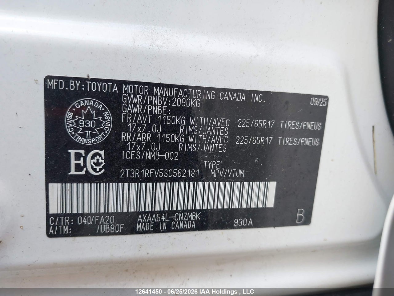 2025 TOYOTA RAV4 XLE thumbnail 10