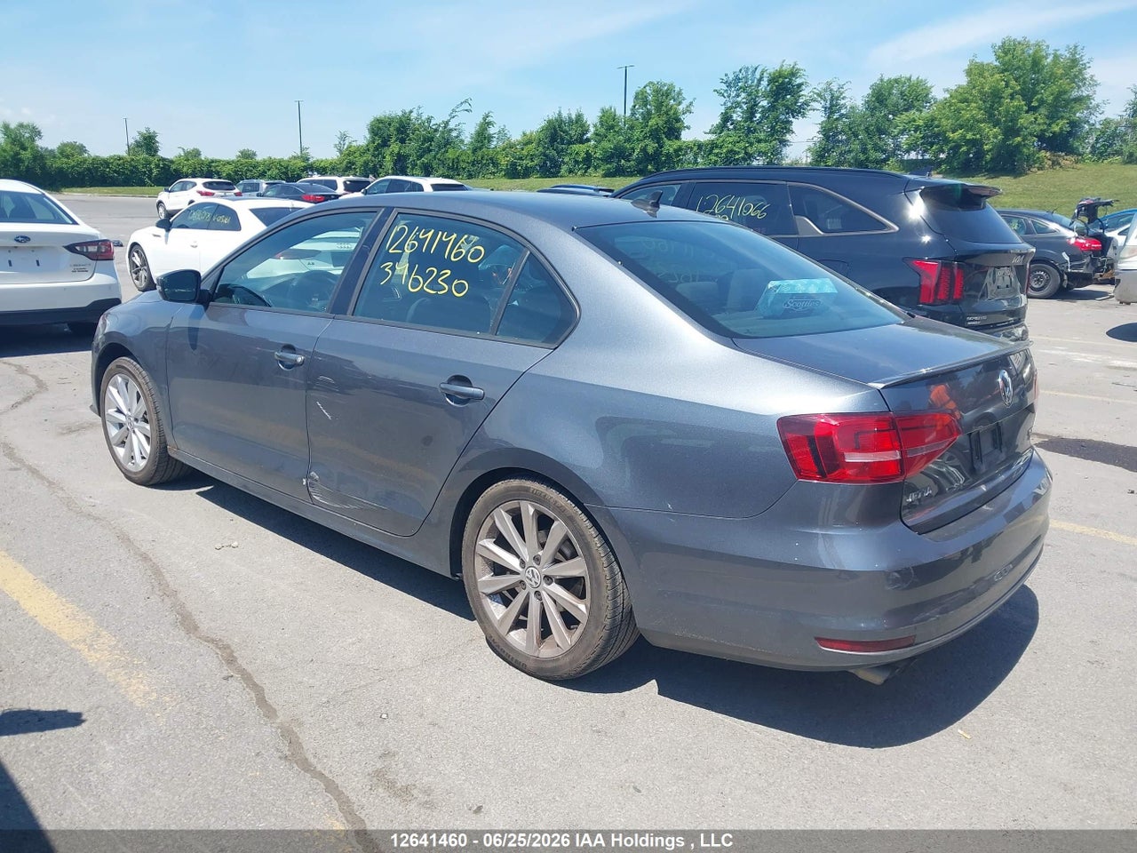 2015 VOLKSWAGEN JETTA thumbnail 4