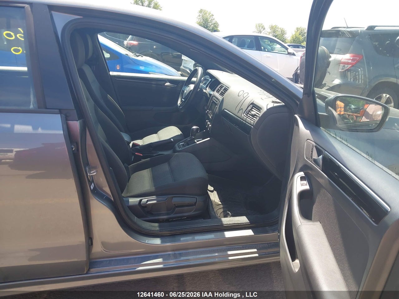 2015 VOLKSWAGEN JETTA thumbnail 6