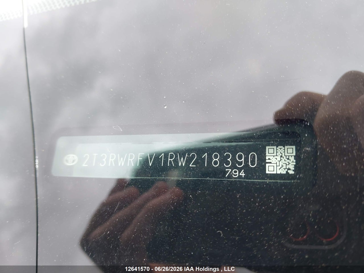 2024 TOYOTA RAV4 XLE/WOODLAND EDITION thumbnail 10