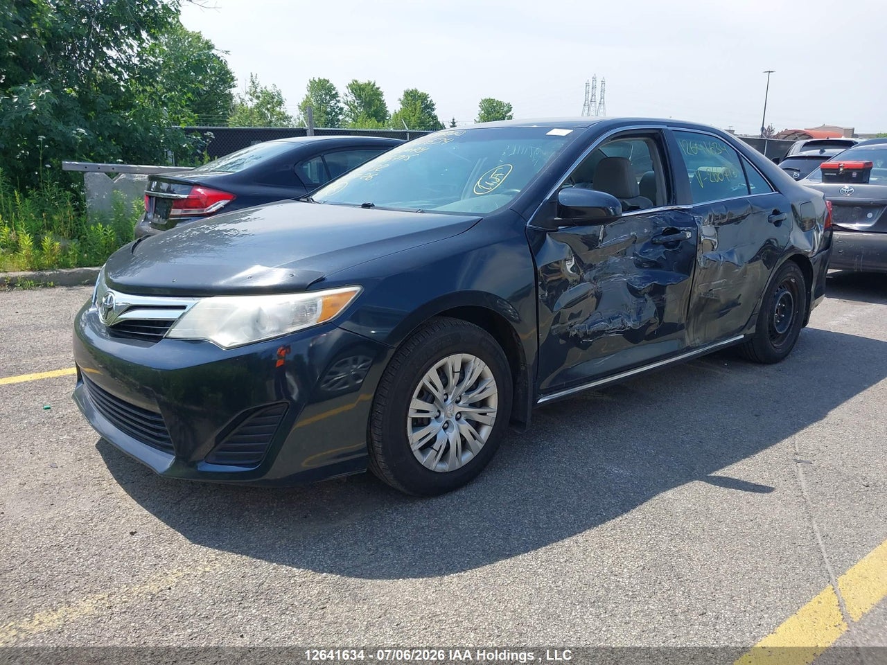 2013 TOYOTA CAMRY L/SE/LE/XLE thumbnail 3