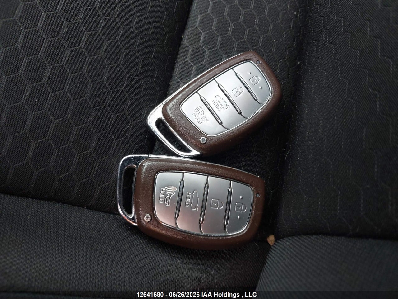2020 HYUNDAI ELANTRA thumbnail 12