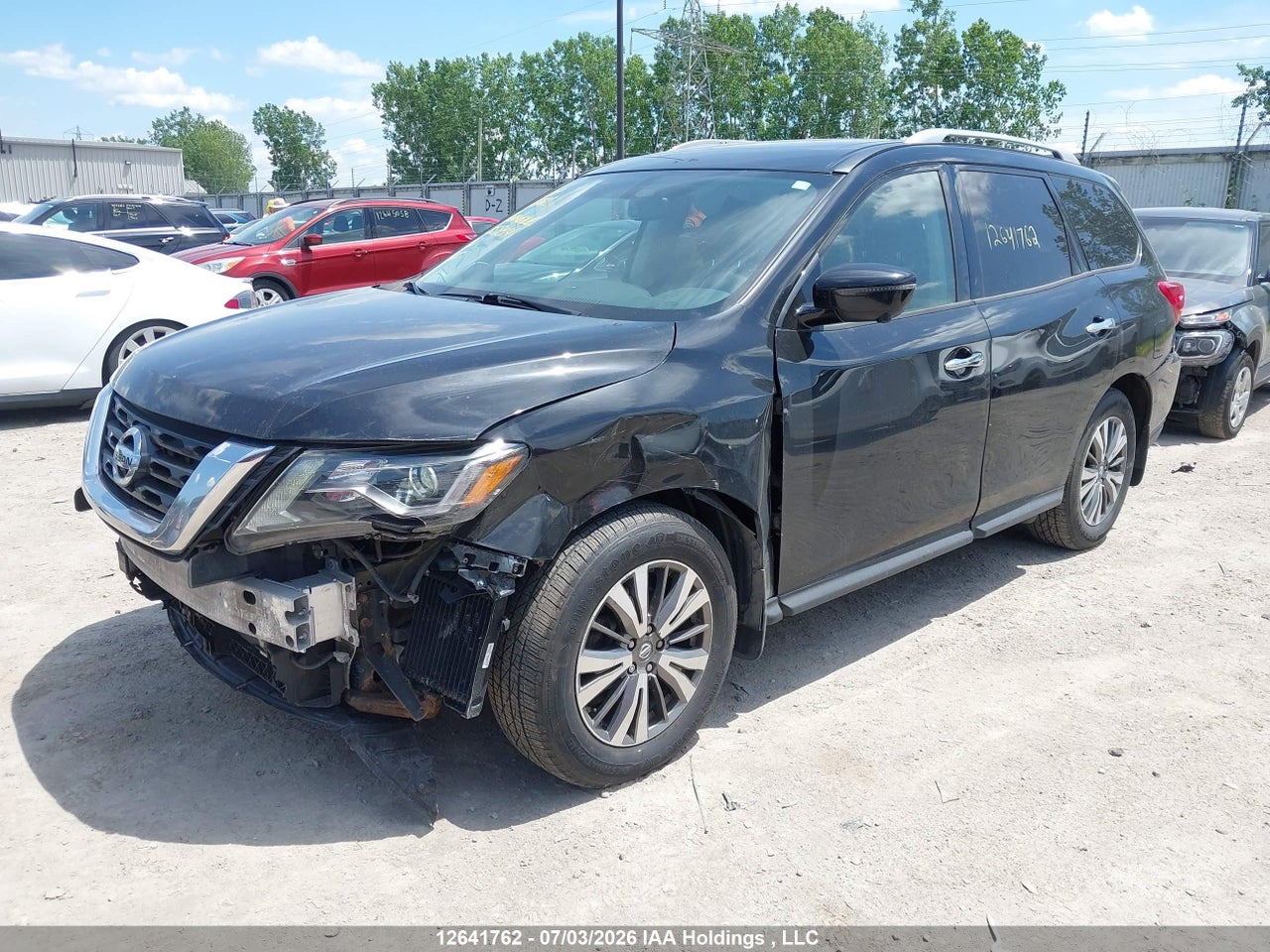 2019 NISSAN PATHFINDER PLATINUM/S/SL PREMIUM/SV TECH thumbnail 3
