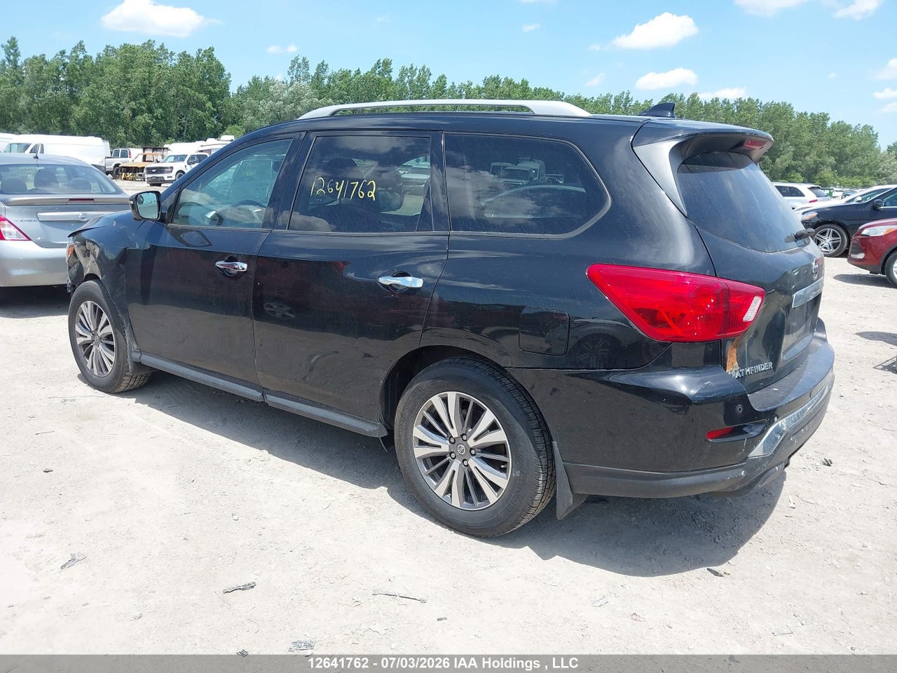 2019 NISSAN PATHFINDER PLATINUM/S/SL PREMIUM/SV TECH thumbnail 4