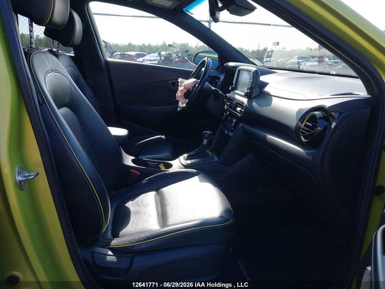 2020 HYUNDAI KONA ULTIMATE AWD WITH LIME COLOUR PACK thumbnail 6