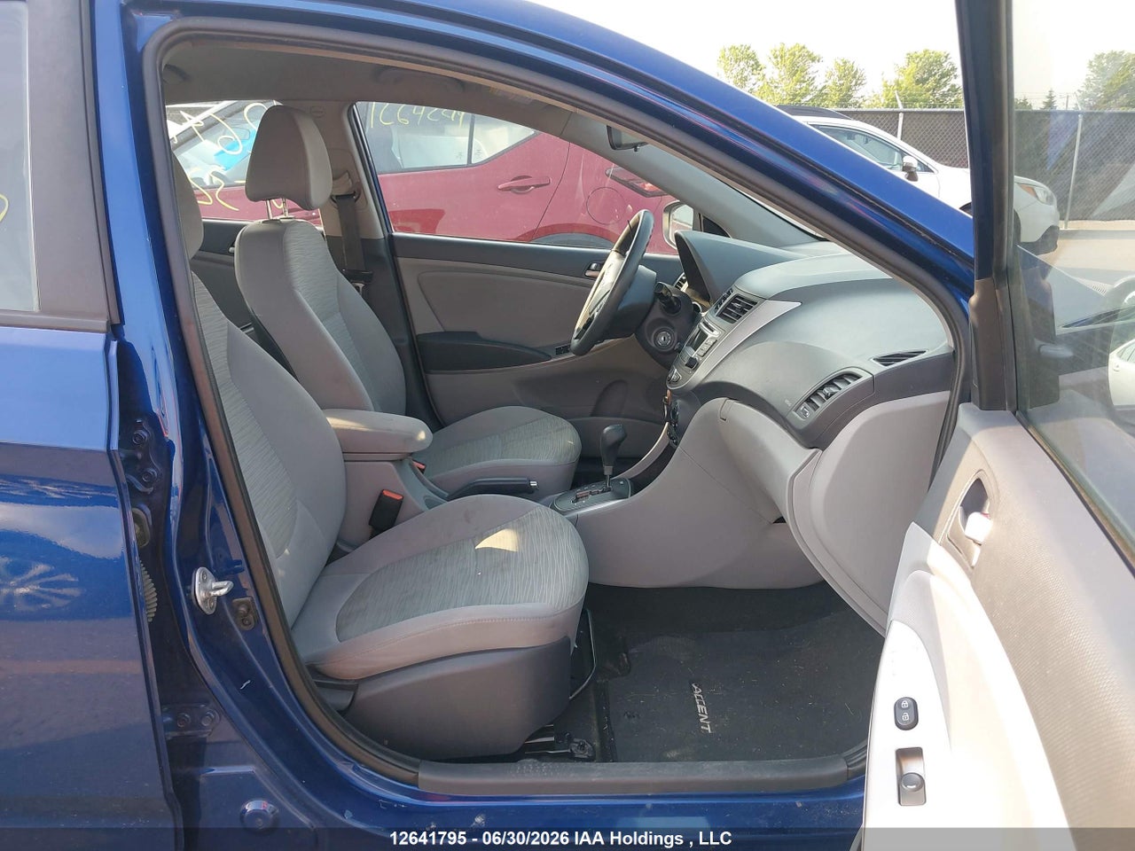 2017 HYUNDAI ACCENT GL thumbnail 6