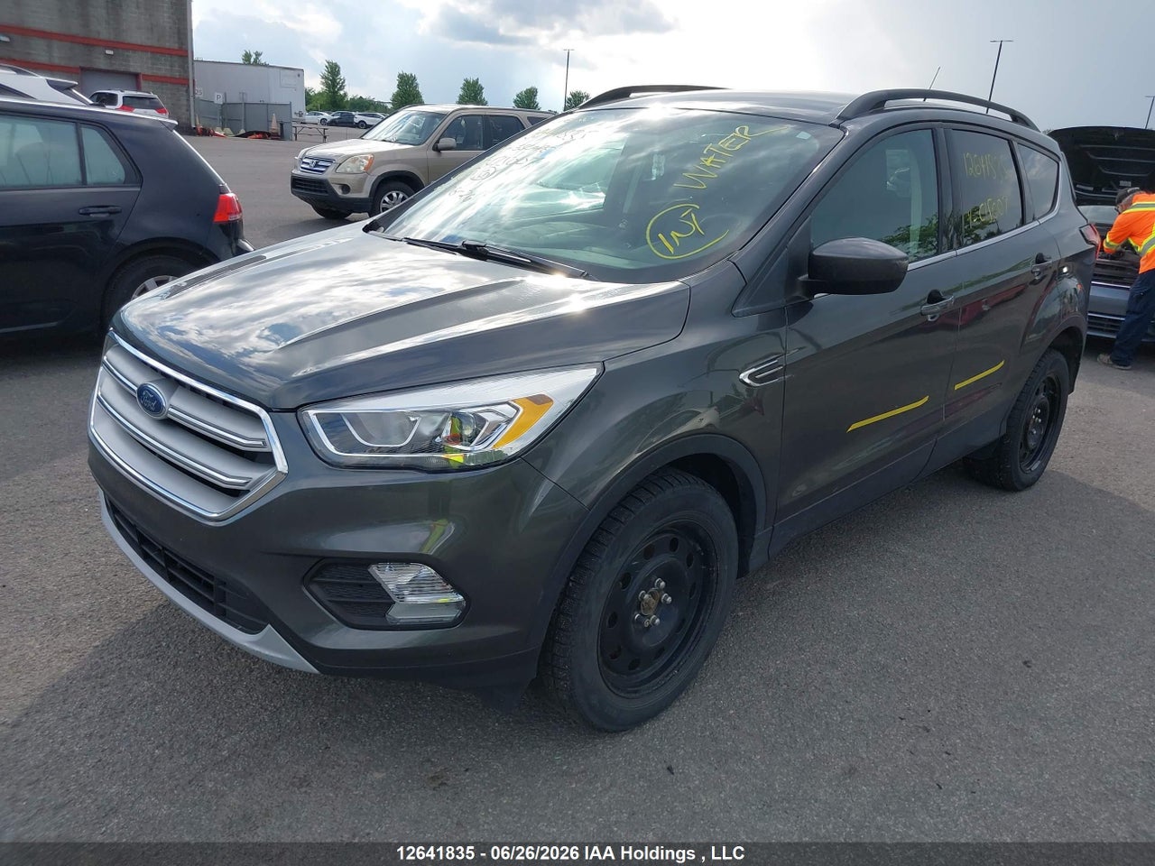 2019 FORD ESCAPE SEL thumbnail 3