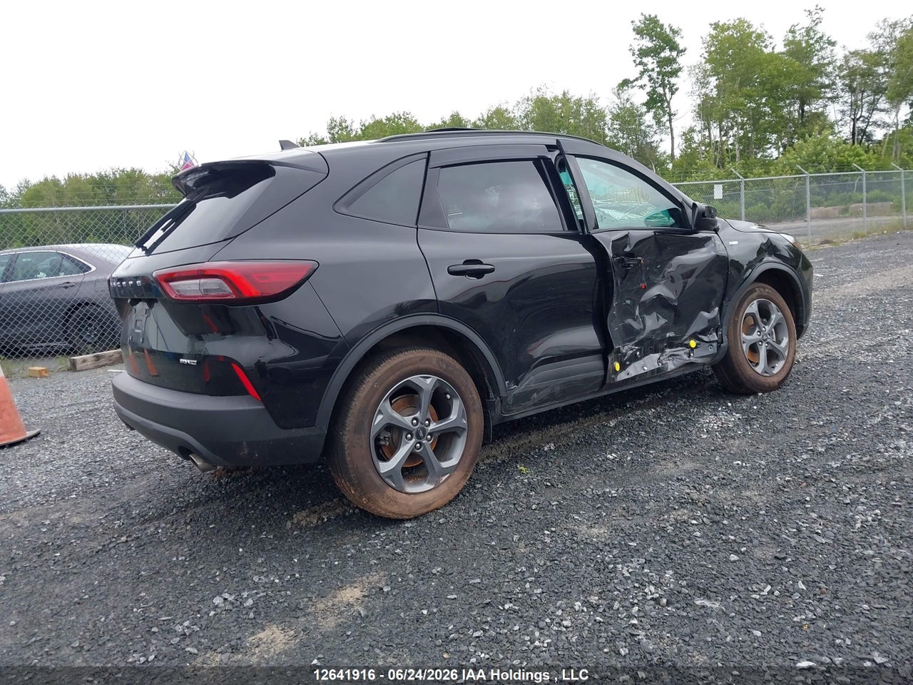2025 FORD ESCAPE ST-LINE thumbnail 5