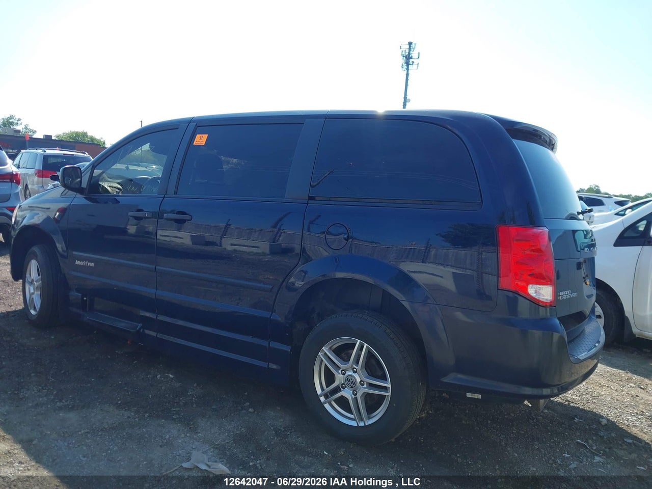 2012 DODGE GRAND CARAVAN SE thumbnail 4