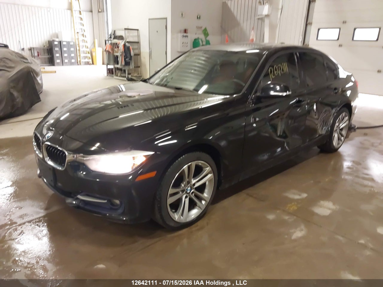 2014 BMW 320 I XDRIVE thumbnail 3