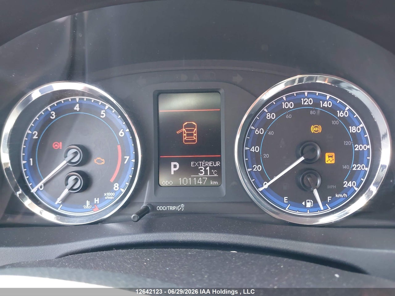 2018 TOYOTA COROLLA LE thumbnail 8