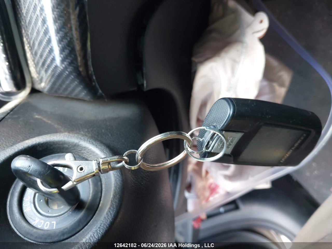 2017 HYUNDAI ELANTRA LE thumbnail 12