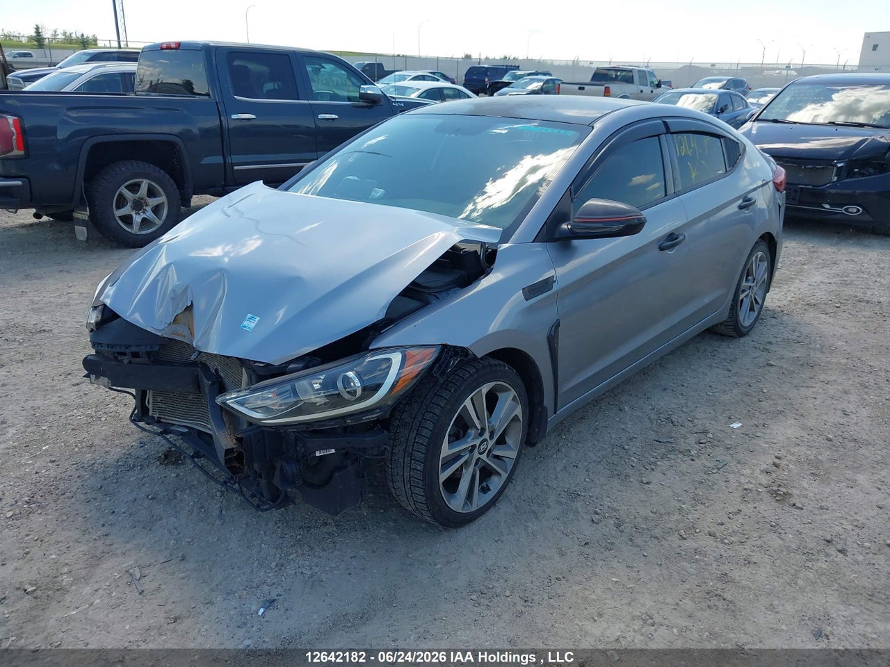 2017 HYUNDAI ELANTRA LE thumbnail 3