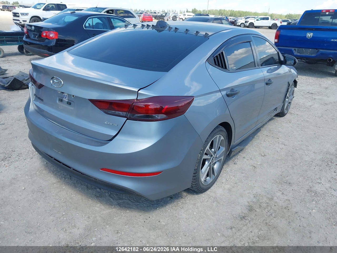 2017 HYUNDAI ELANTRA LE thumbnail 5