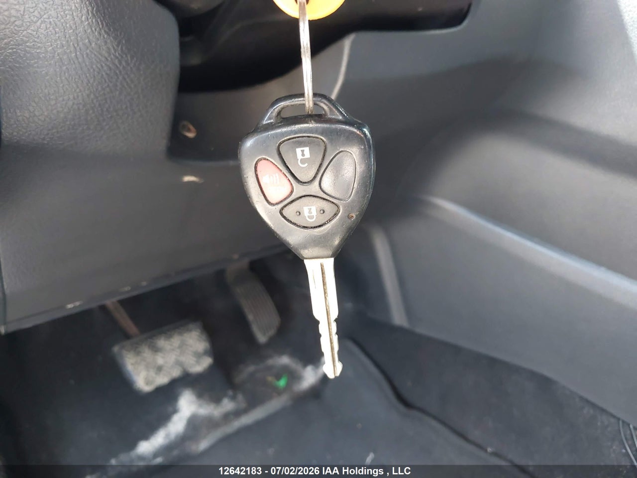 2010 TOYOTA MATRIX thumbnail 12