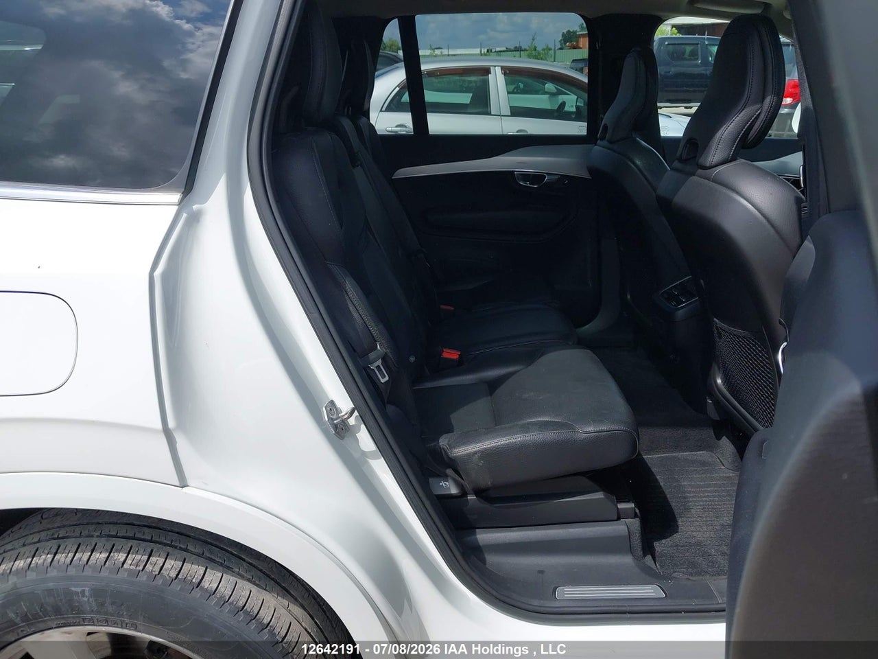 2019 VOLVO XC90 T5 thumbnail 9