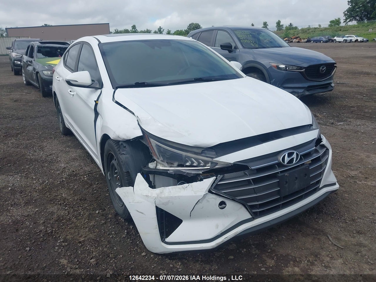 2020 HYUNDAI ELANTRA PREFERRED WITH SUN AND SAFETY PACKAGE AUTO IVT thumbnail 2