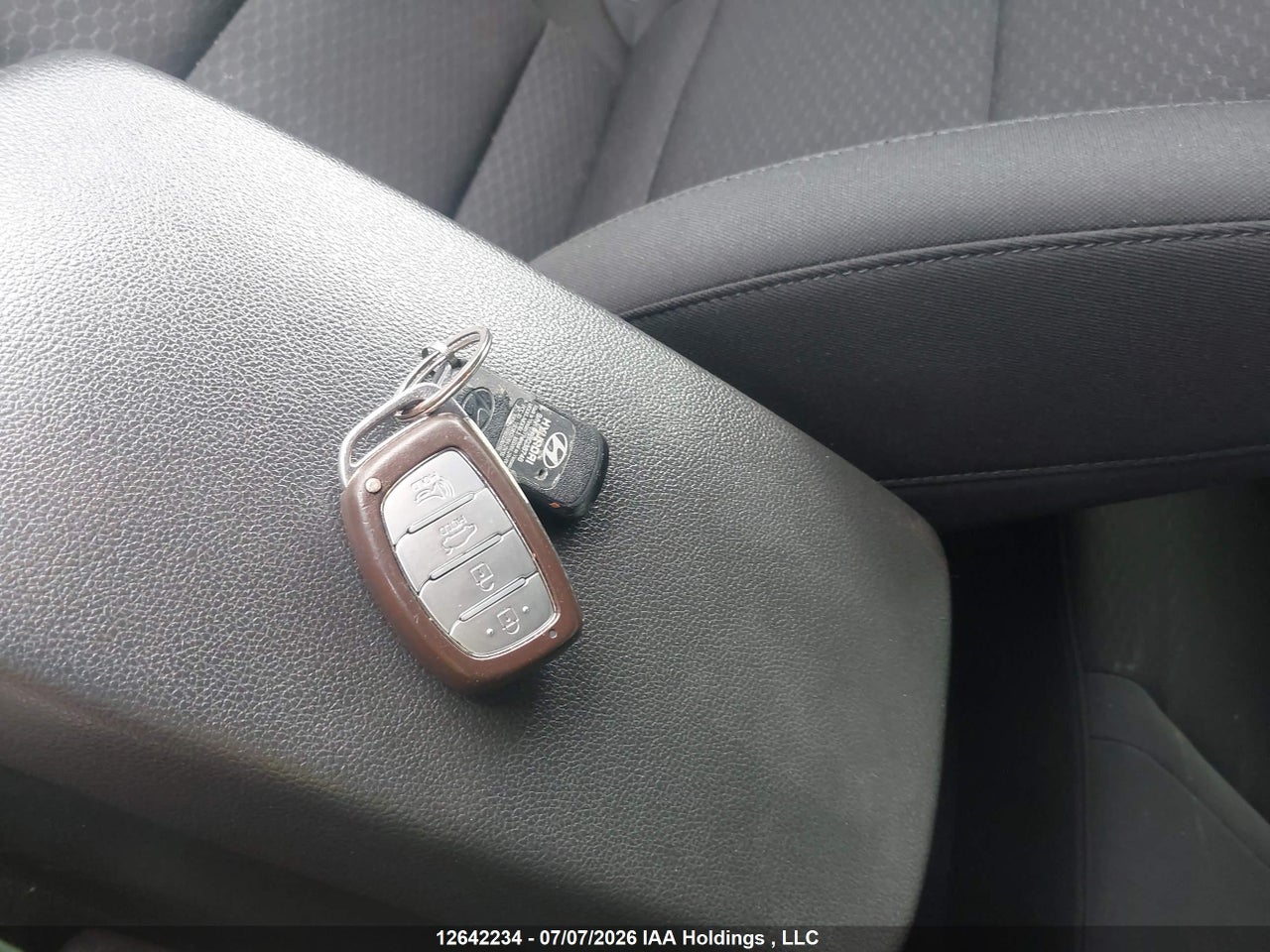 2020 HYUNDAI ELANTRA PREFERRED WITH SUN AND SAFETY PACKAGE AUTO IVT thumbnail 12
