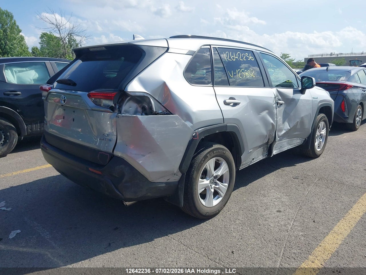 2021 TOYOTA RAV4 HYBRID LE thumbnail 5
