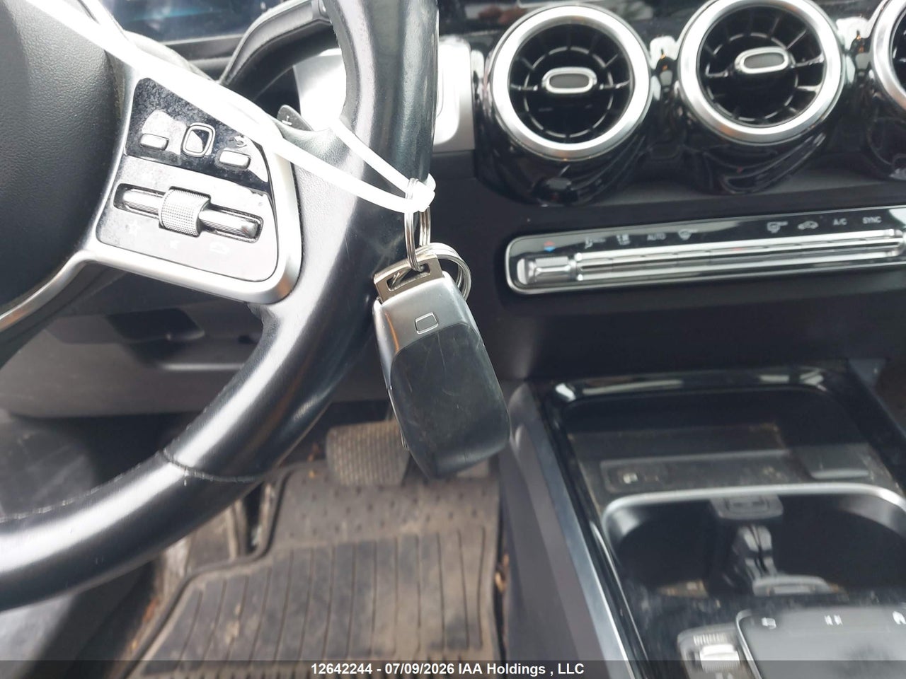 2021 MERCEDES BENZ GLB 250 4MATIC thumbnail 12