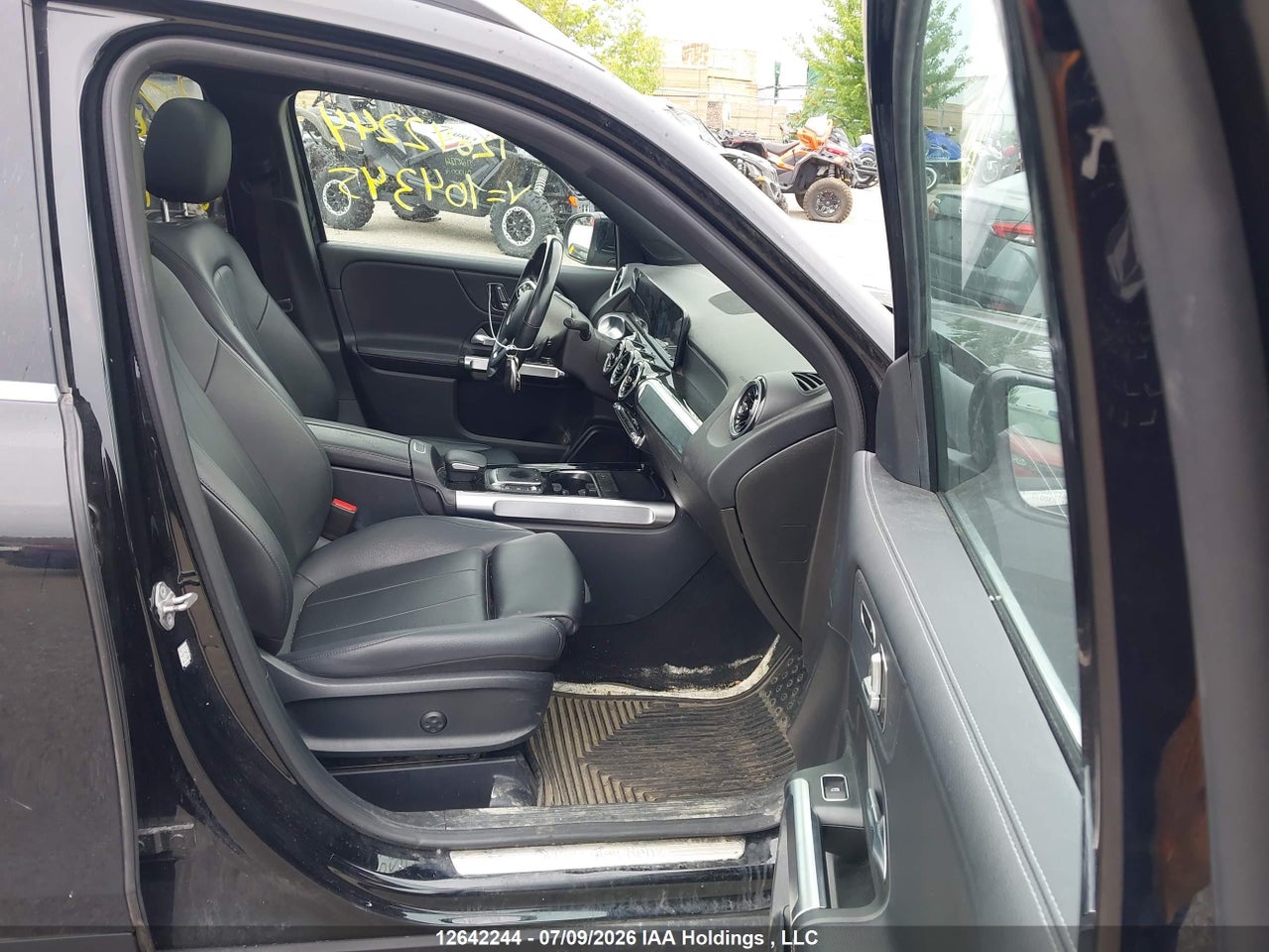 2021 MERCEDES BENZ GLB 250 4MATIC thumbnail 6