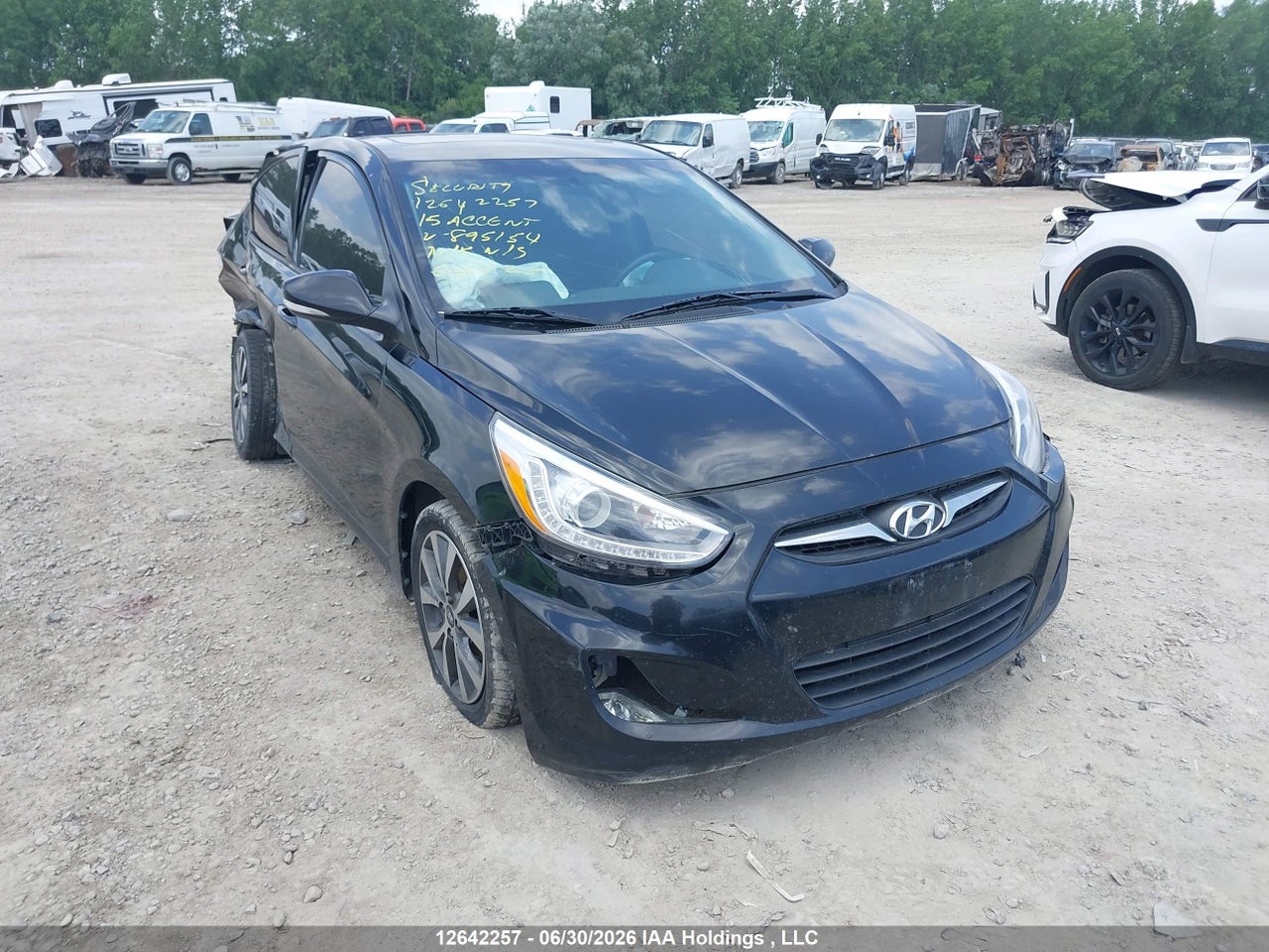 2015 HYUNDAI ACCENT GLS thumbnail 2