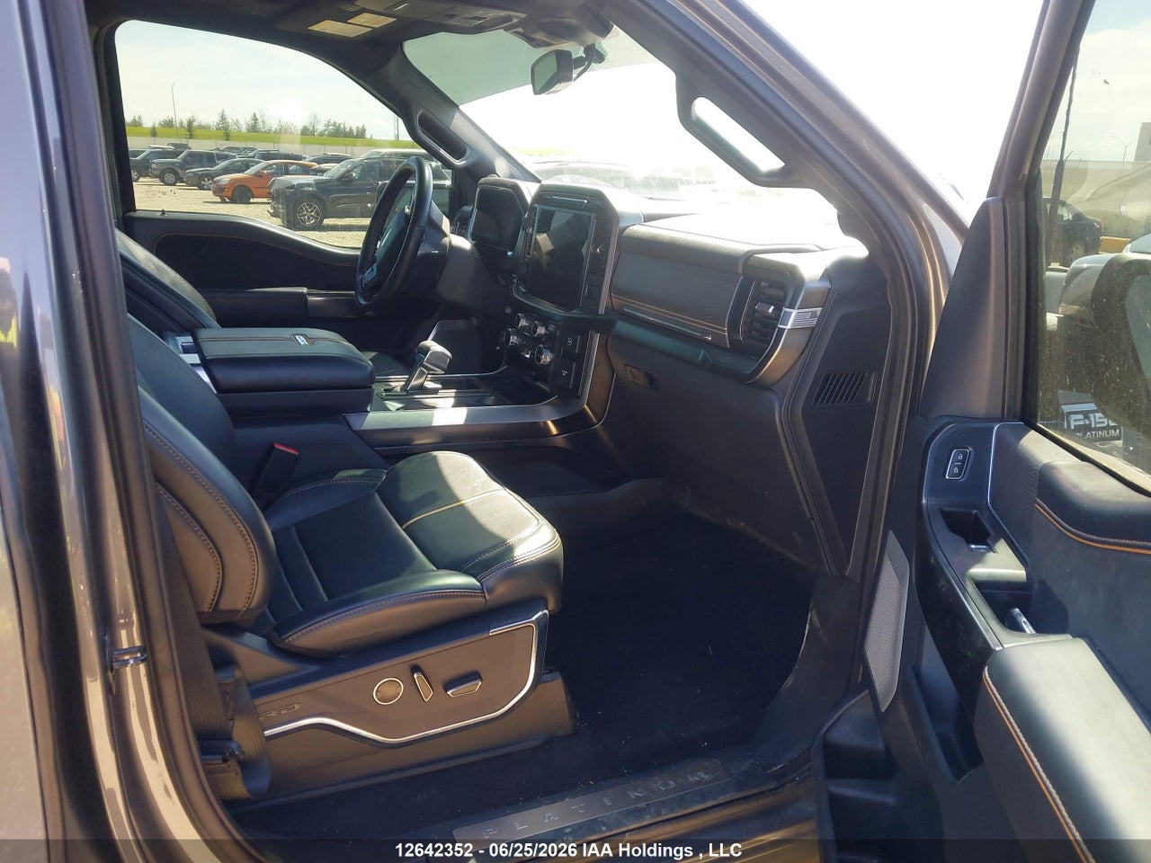 2023 FORD F-150 PLATINUM thumbnail 6