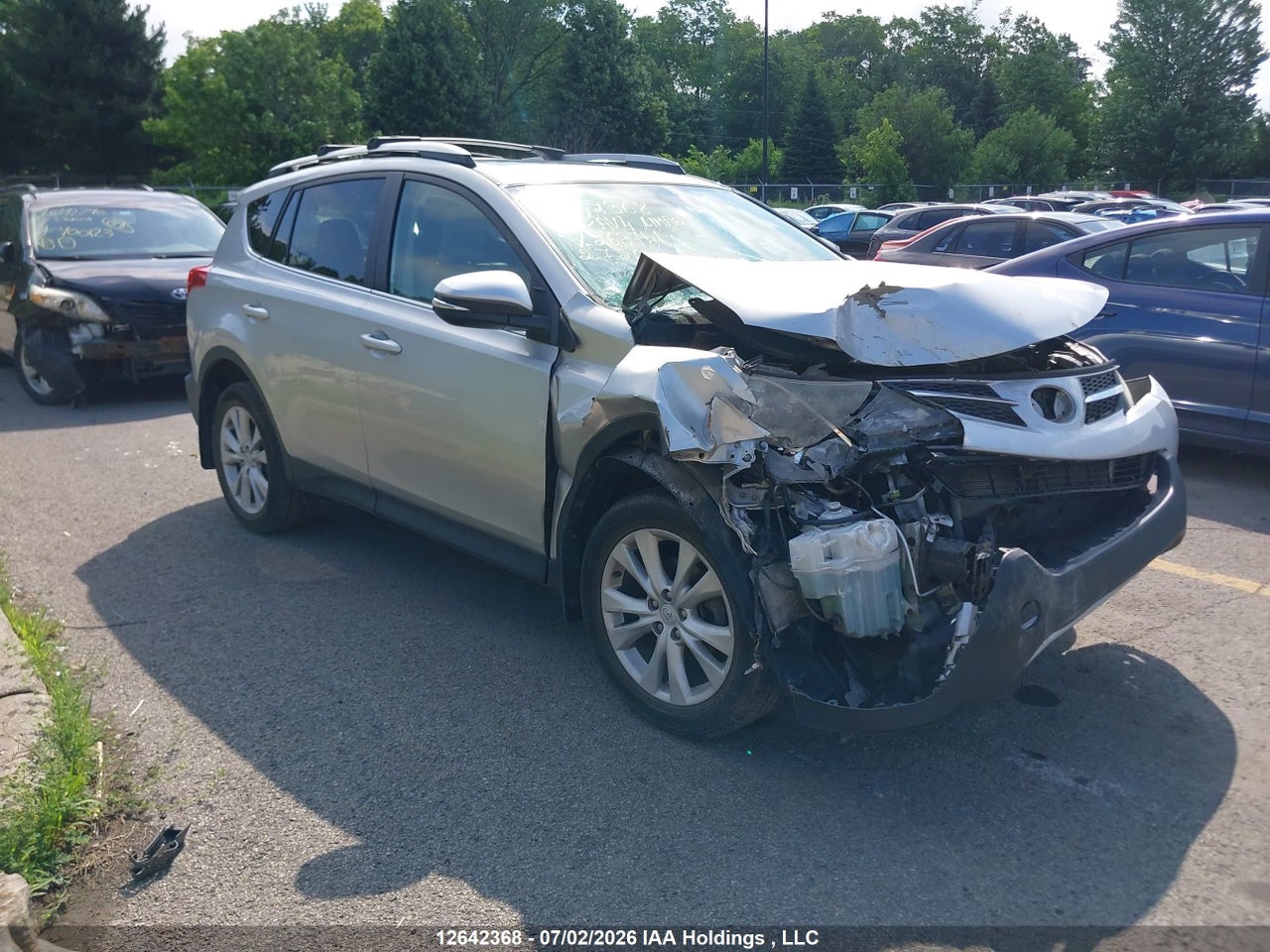 2015 TOYOTA RAV4 LIMITED thumbnail 2