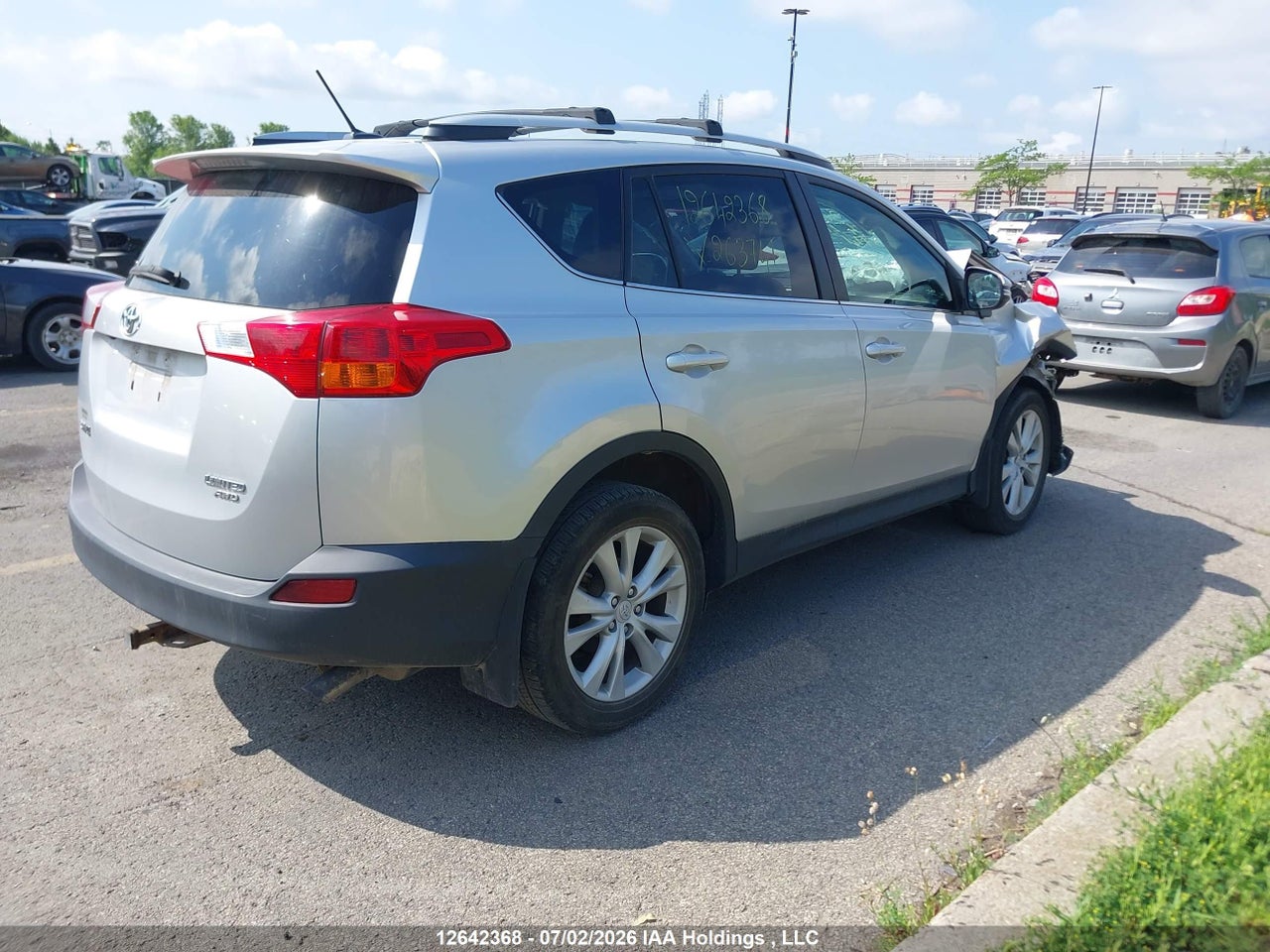 2015 TOYOTA RAV4 LIMITED thumbnail 5