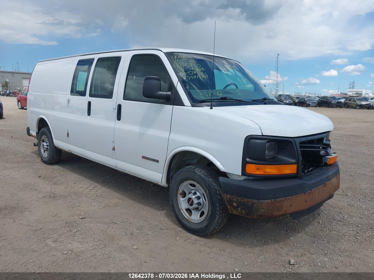 2006 GMC SAVANA G2500 thumbnail 2