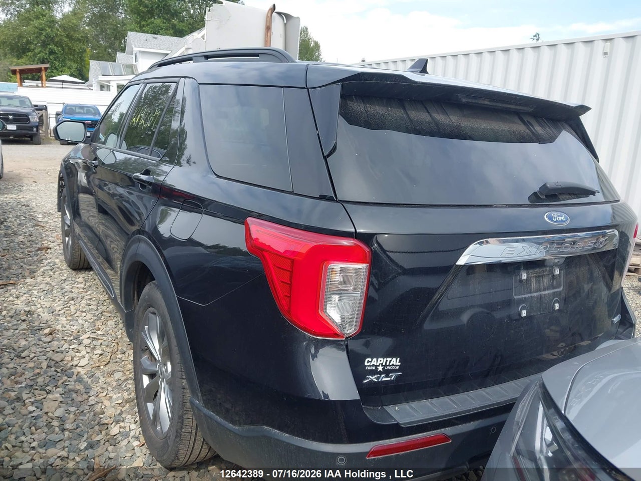 2020 FORD EXPLORER XLT thumbnail 4