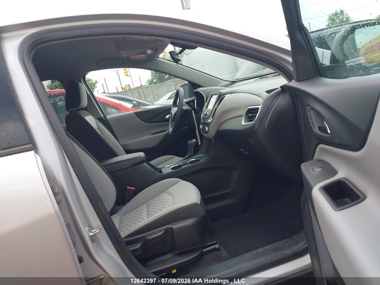 2019 CHEVROLET EQUINOX thumbnail 6