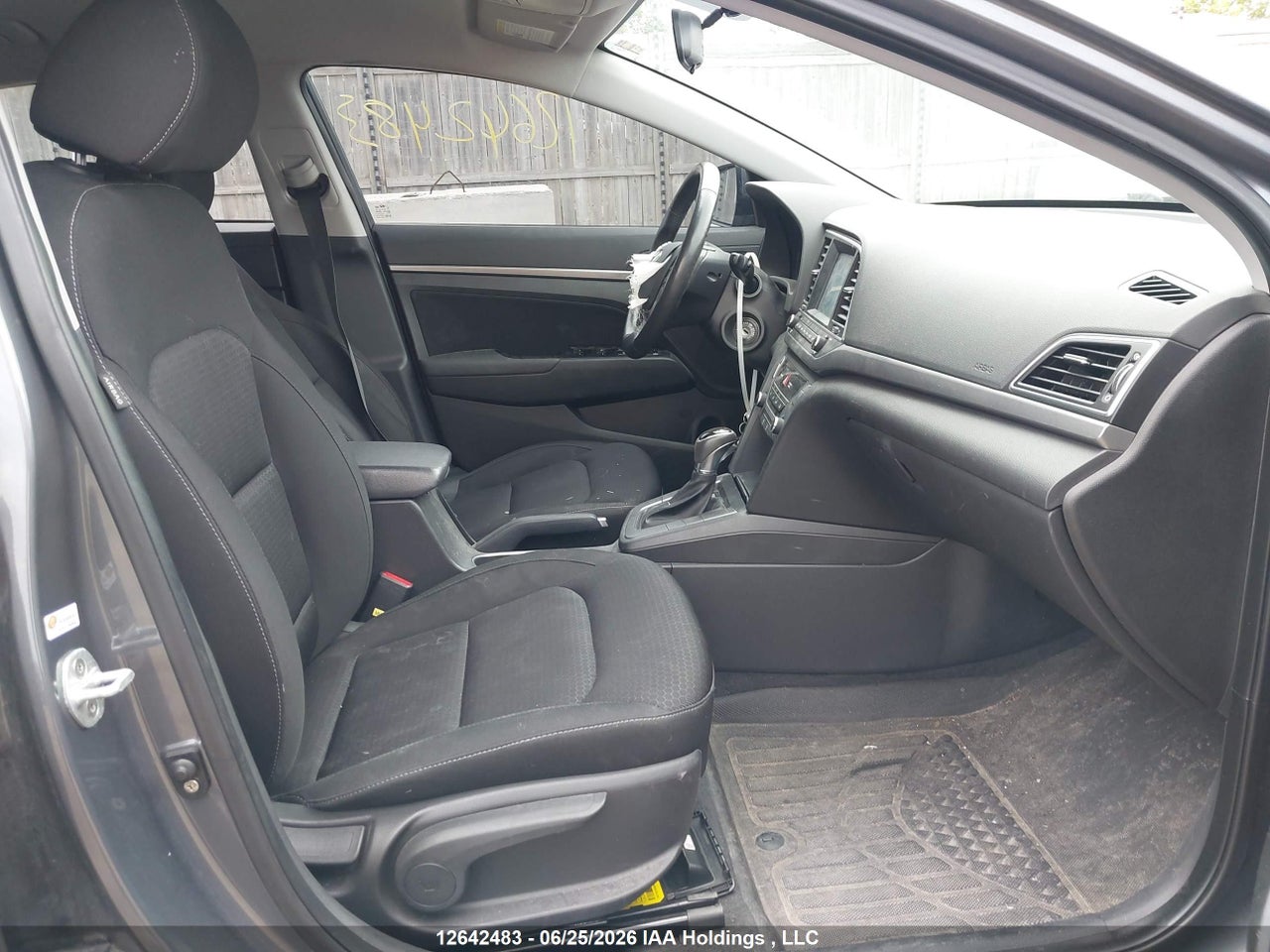 2017 HYUNDAI ELANTRA GL thumbnail 6