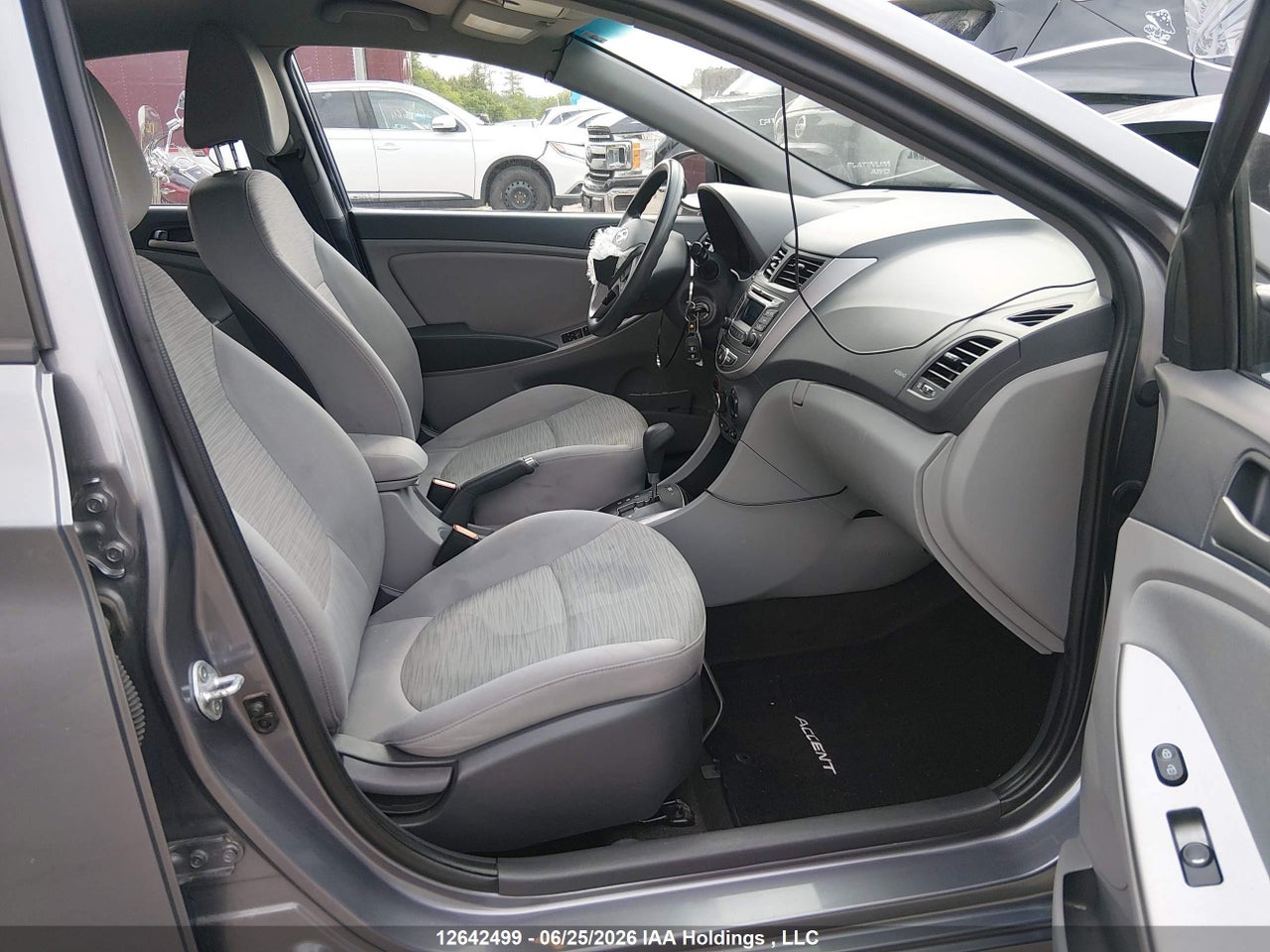 2015 HYUNDAI ACCENT GLS thumbnail 6