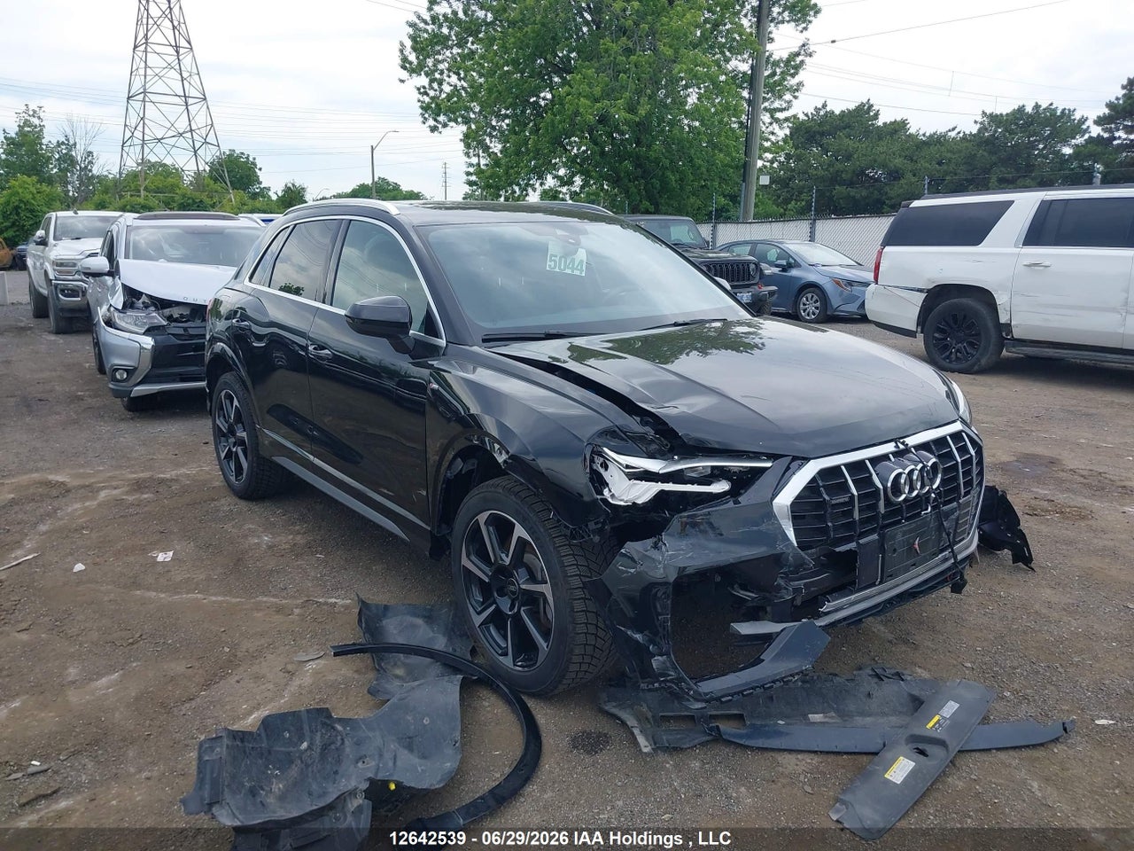 2024 AUDI Q3 45 PROGRESSIV thumbnail 2