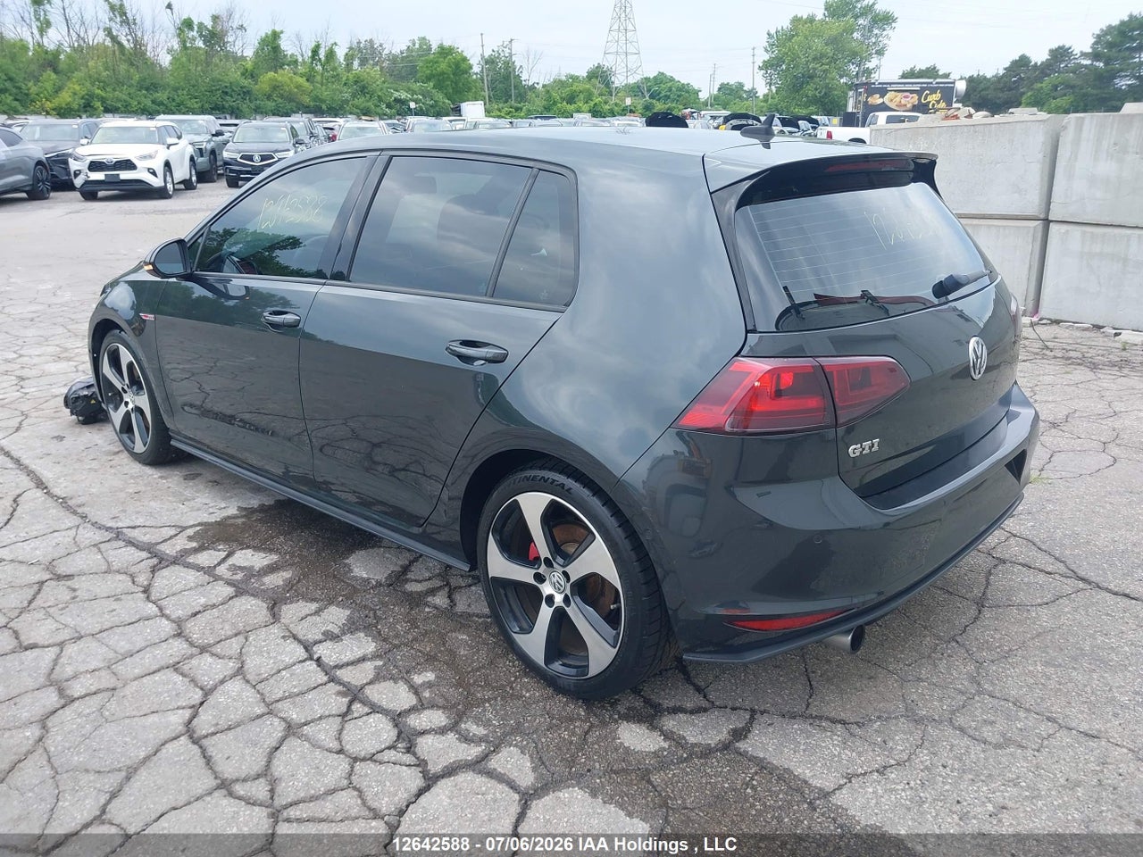 2016 VOLKSWAGEN GTI S/SE/AUTOBAHN thumbnail 4