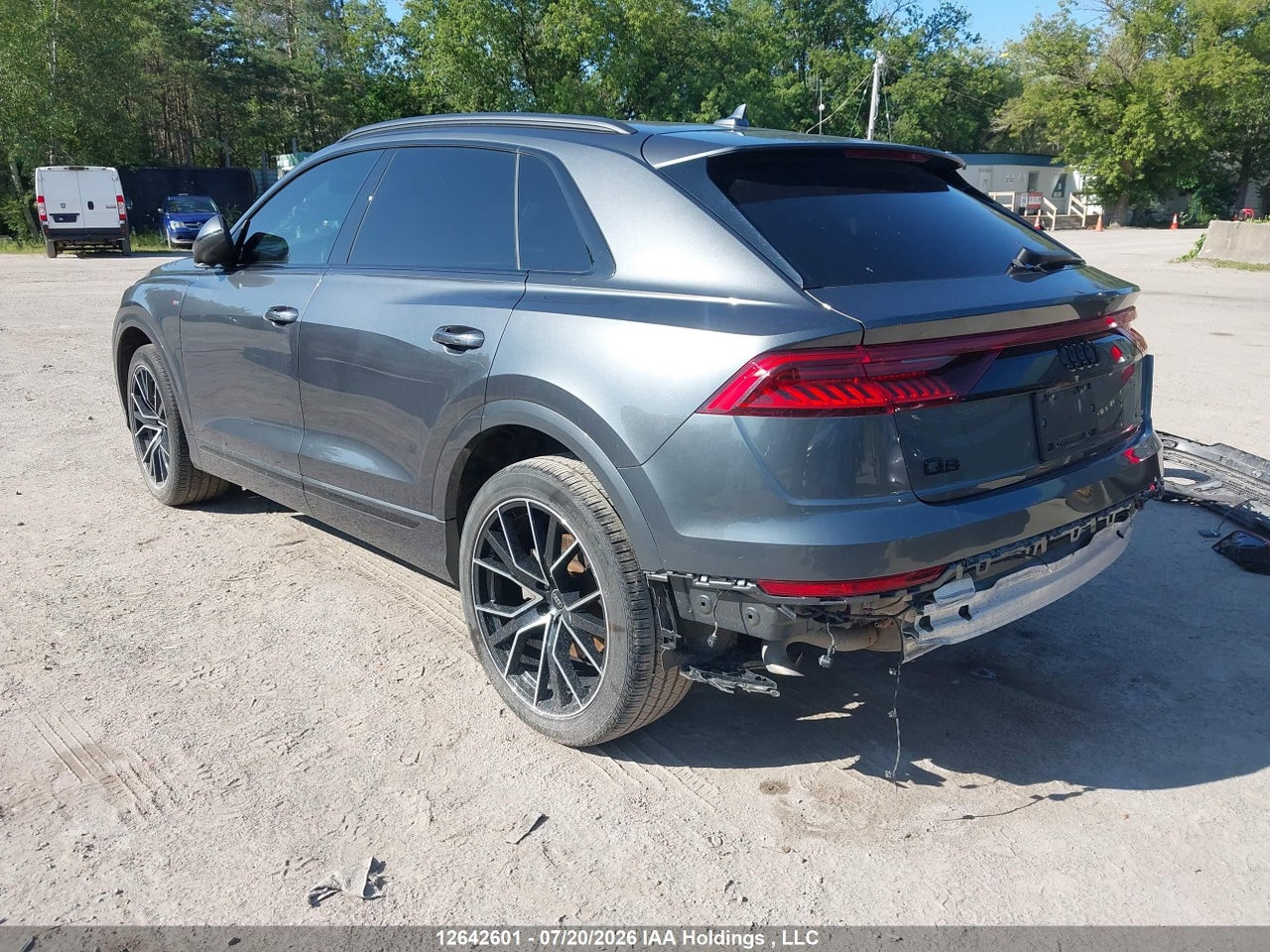 2023 AUDI Q8 55 PROGRESSIV thumbnail 4