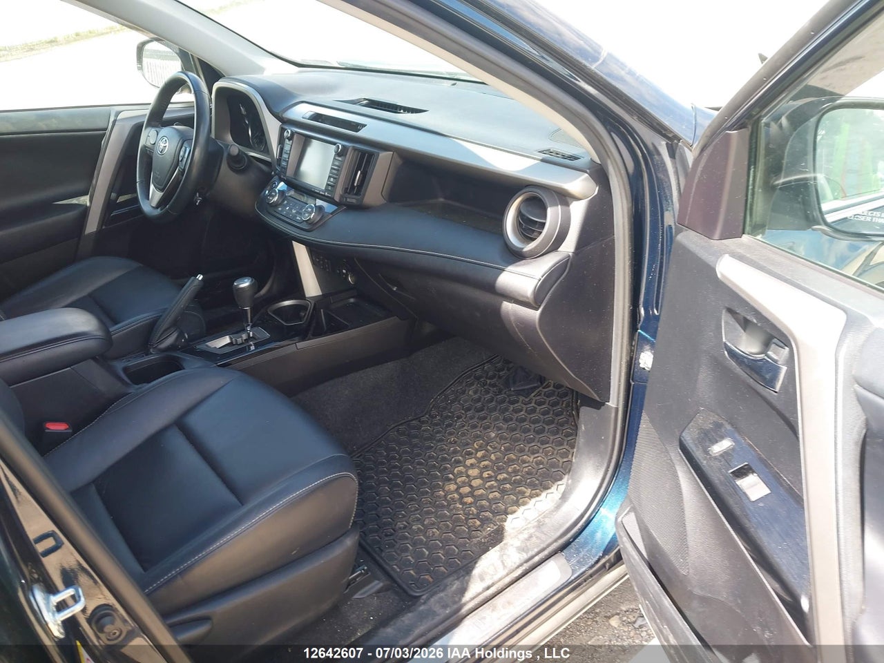 2018 TOYOTA RAV4 LIMITED thumbnail 6