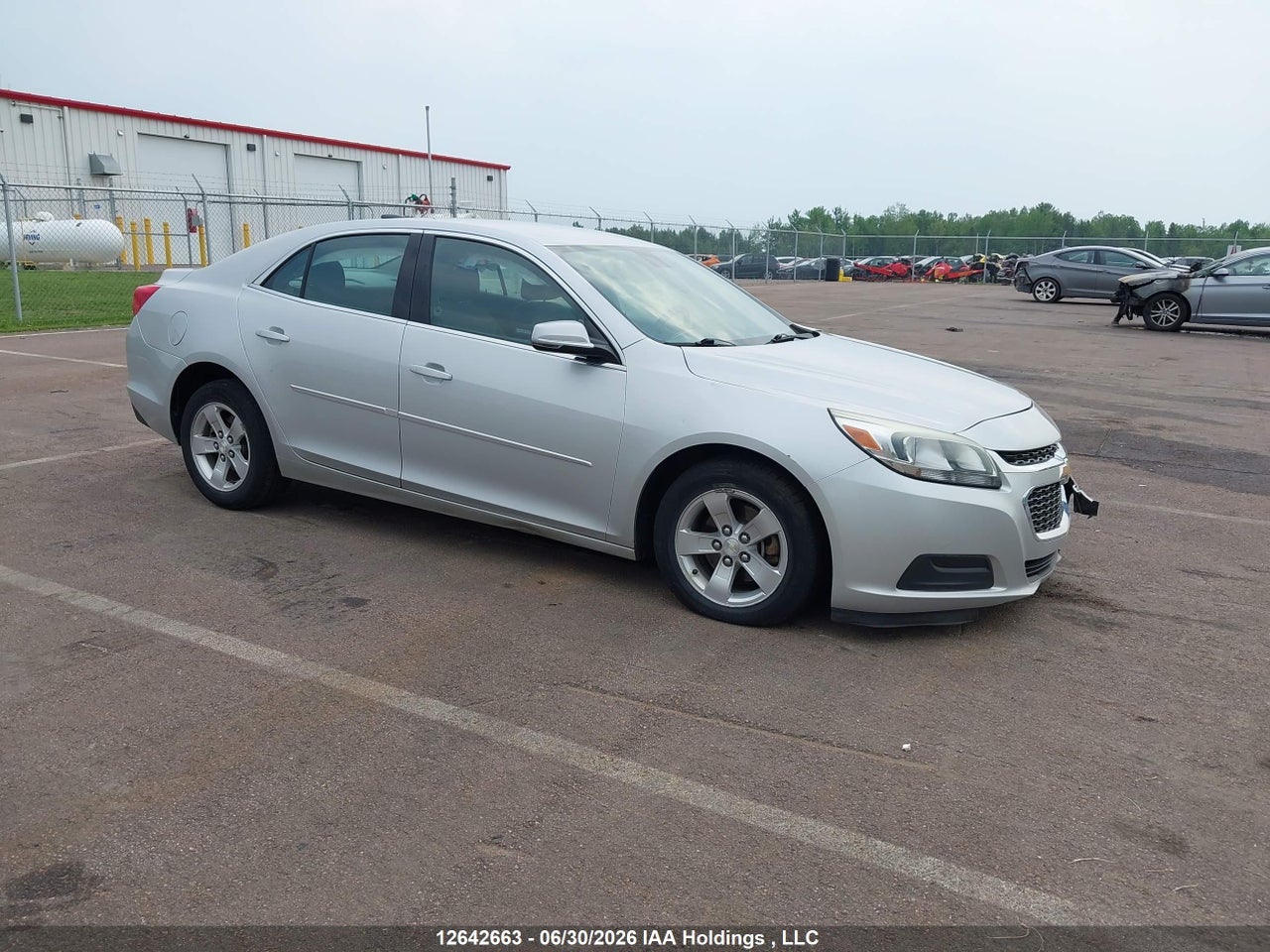 2015 CHEVROLET MALIBU LS thumbnail 2