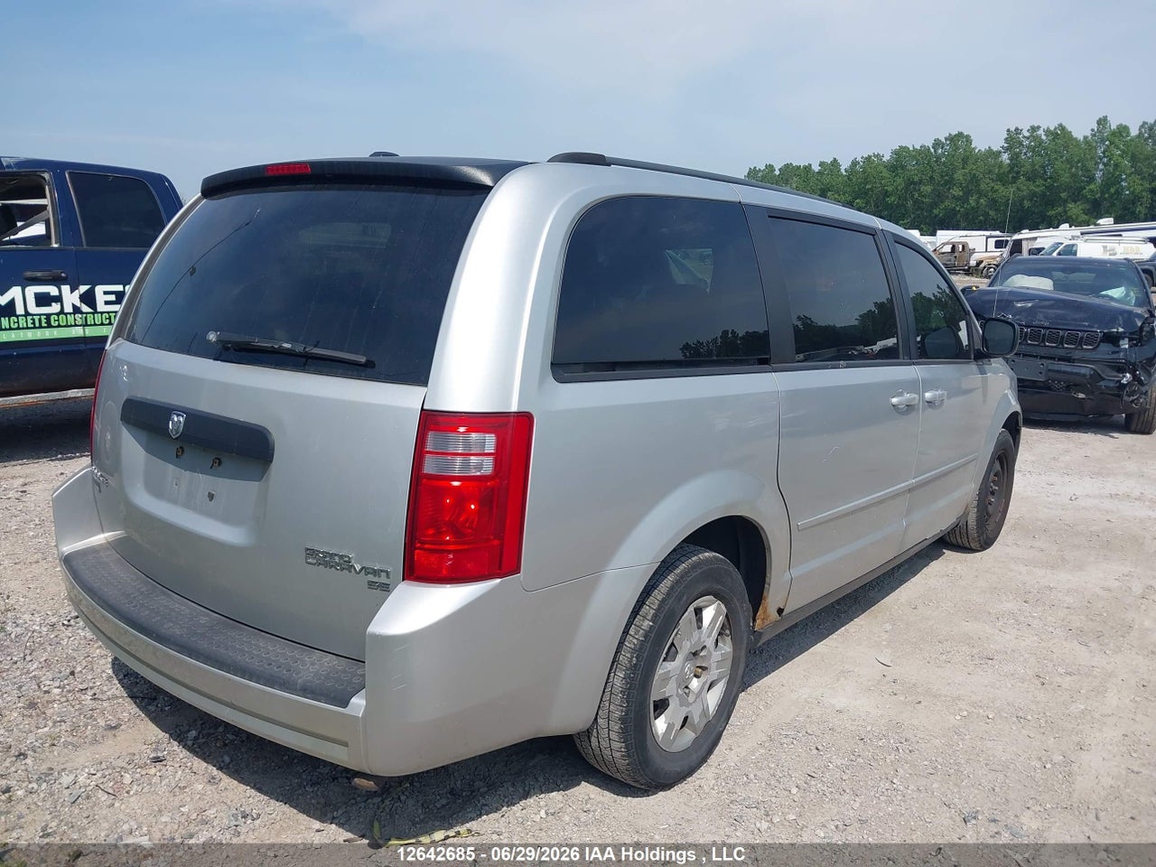 2010 DODGE GRAND CARAVAN SE thumbnail 5
