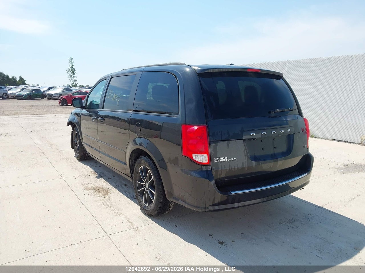 2017 DODGE GRAND CARAVAN GT thumbnail 4