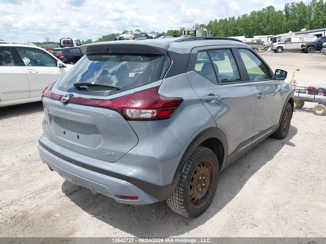 2024 NISSAN KICKS SR thumbnail 5