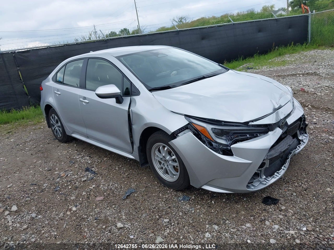 2026 TOYOTA COROLLA HYBRID thumbnail 2