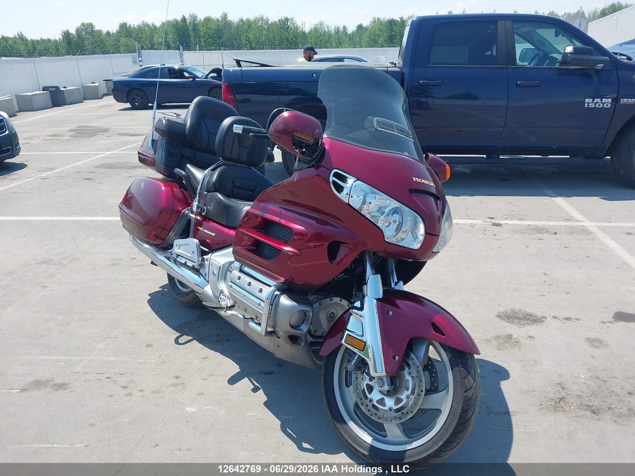 2004 HONDA GL1800 A thumbnail 2