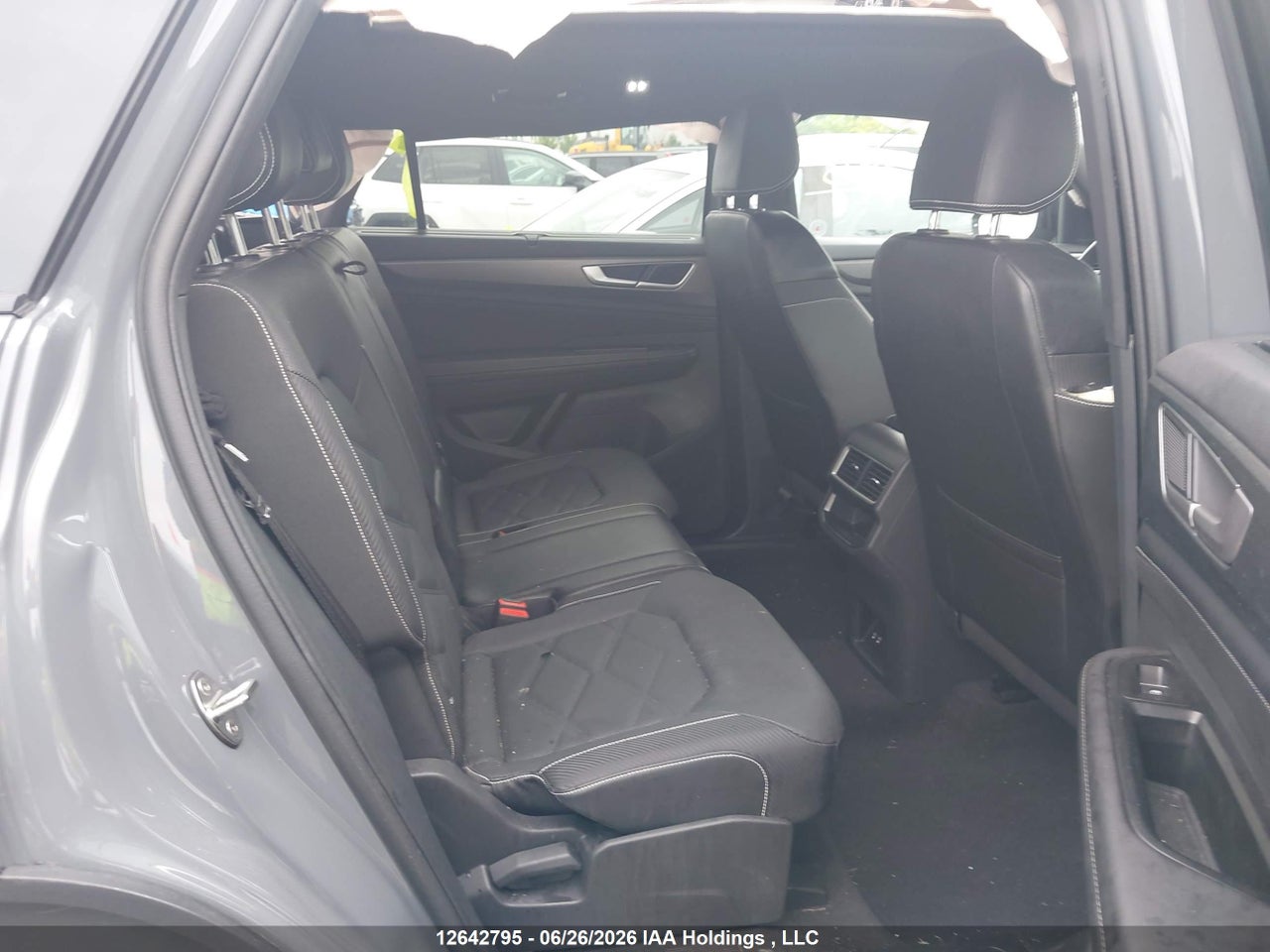 2025 VOLKSWAGEN ATLAS CROSS SPORT SE thumbnail 9