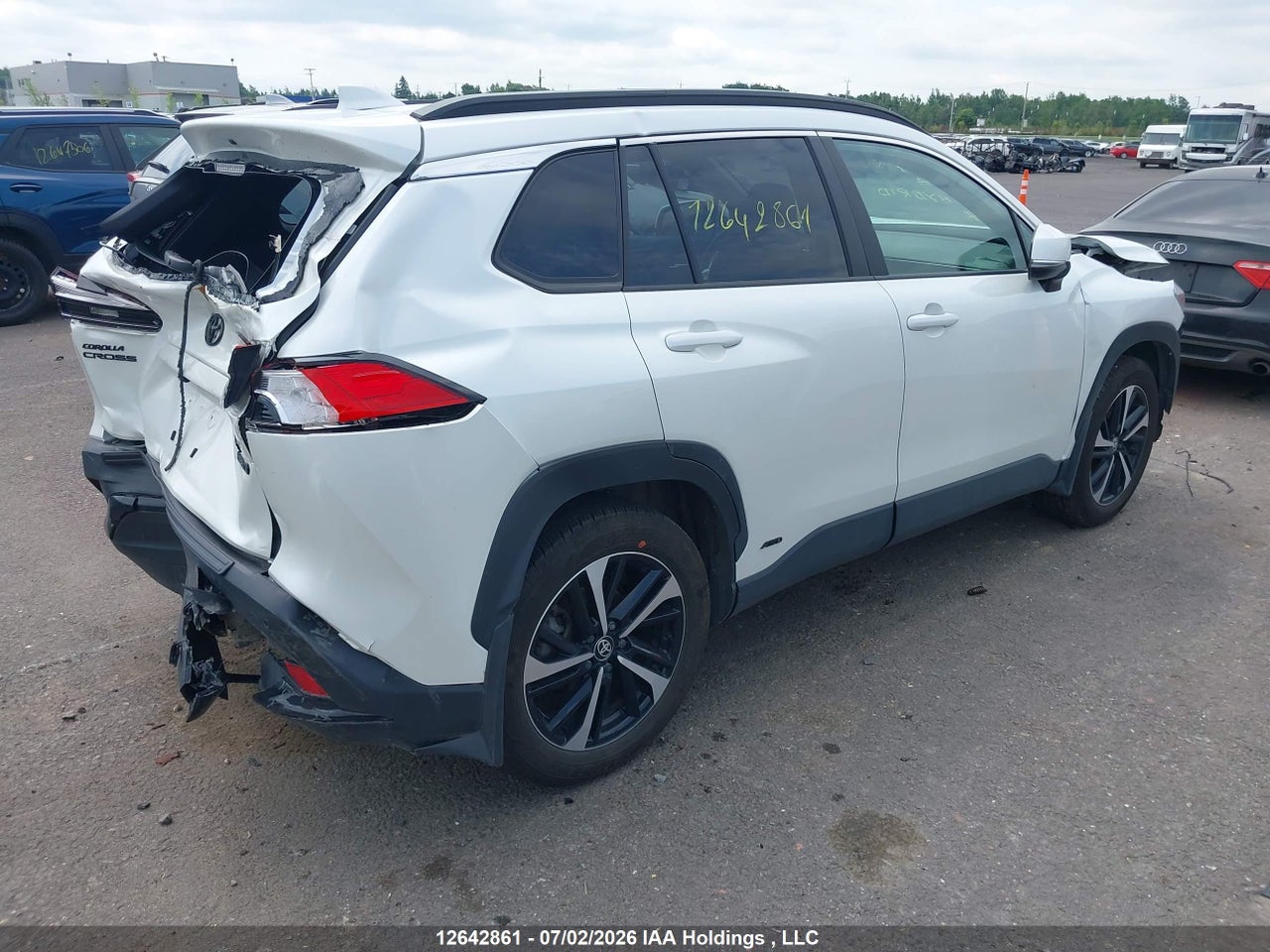2024 TOYOTA COROLLA CROSS HYBRID XSE thumbnail 5