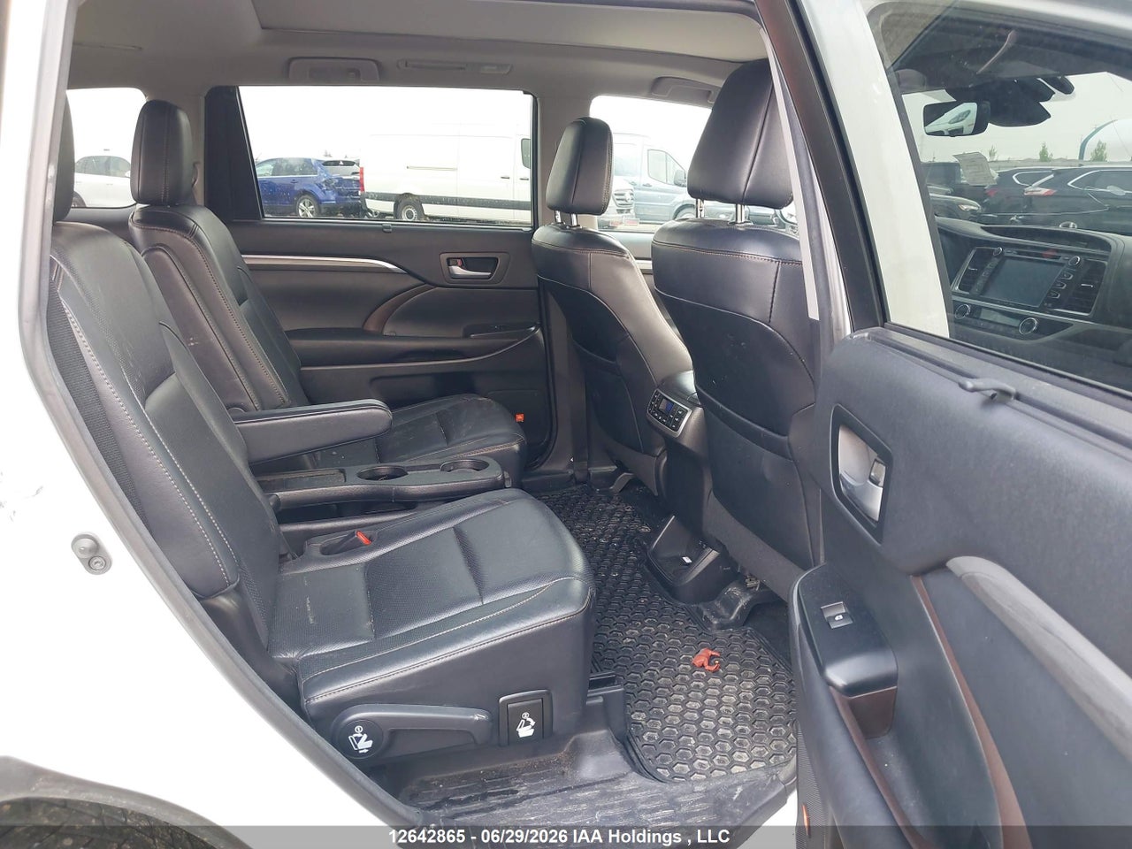 2017 TOYOTA HIGHLANDER LIMITED thumbnail 9